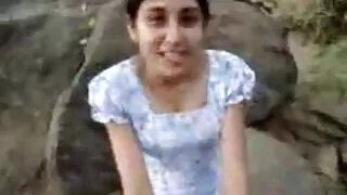 একটি অসহনীয় পুরুষ সরাসরি সেকস তিনটি গার্লফ্রেন্ডের সাথে বিশ্রাম নেয়