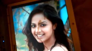 পাগলাটে ভদ্রমহিলা ব্যায়াম সঙ্গে কম্পক ভন্ড পীরের সেক্স ভিডিও উপর পালঙ্ক