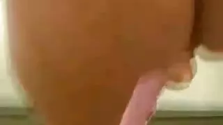 রান্নাঘর মধ্যে তিনি জাপানি সেক্স ভিডিও এসেছিলেন এবং হার্ডকোর একটি কালো সৌন্দর্য